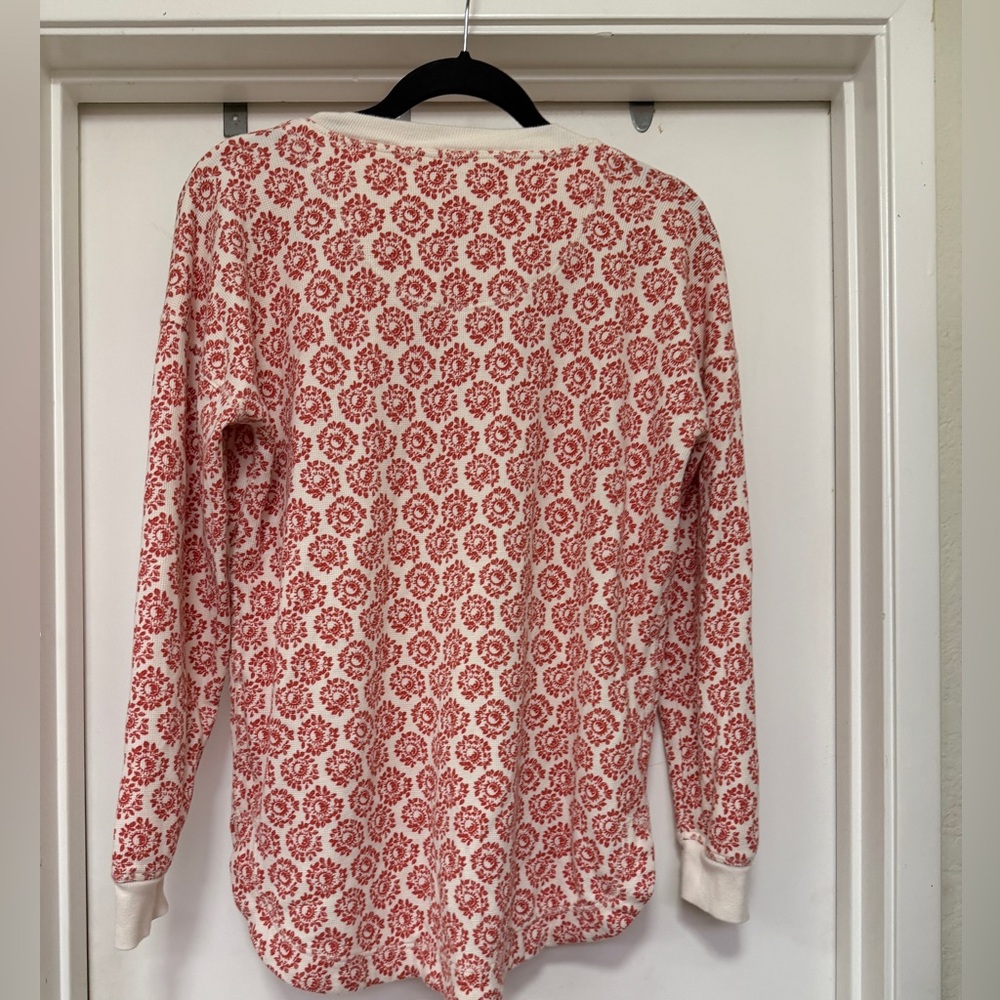 By Anthropologie Long-Sleeve Waffle Knit Pajama Top red/cream - size S - Henley - Picture 7 of 9